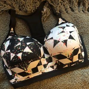Victoria Sport Bra
